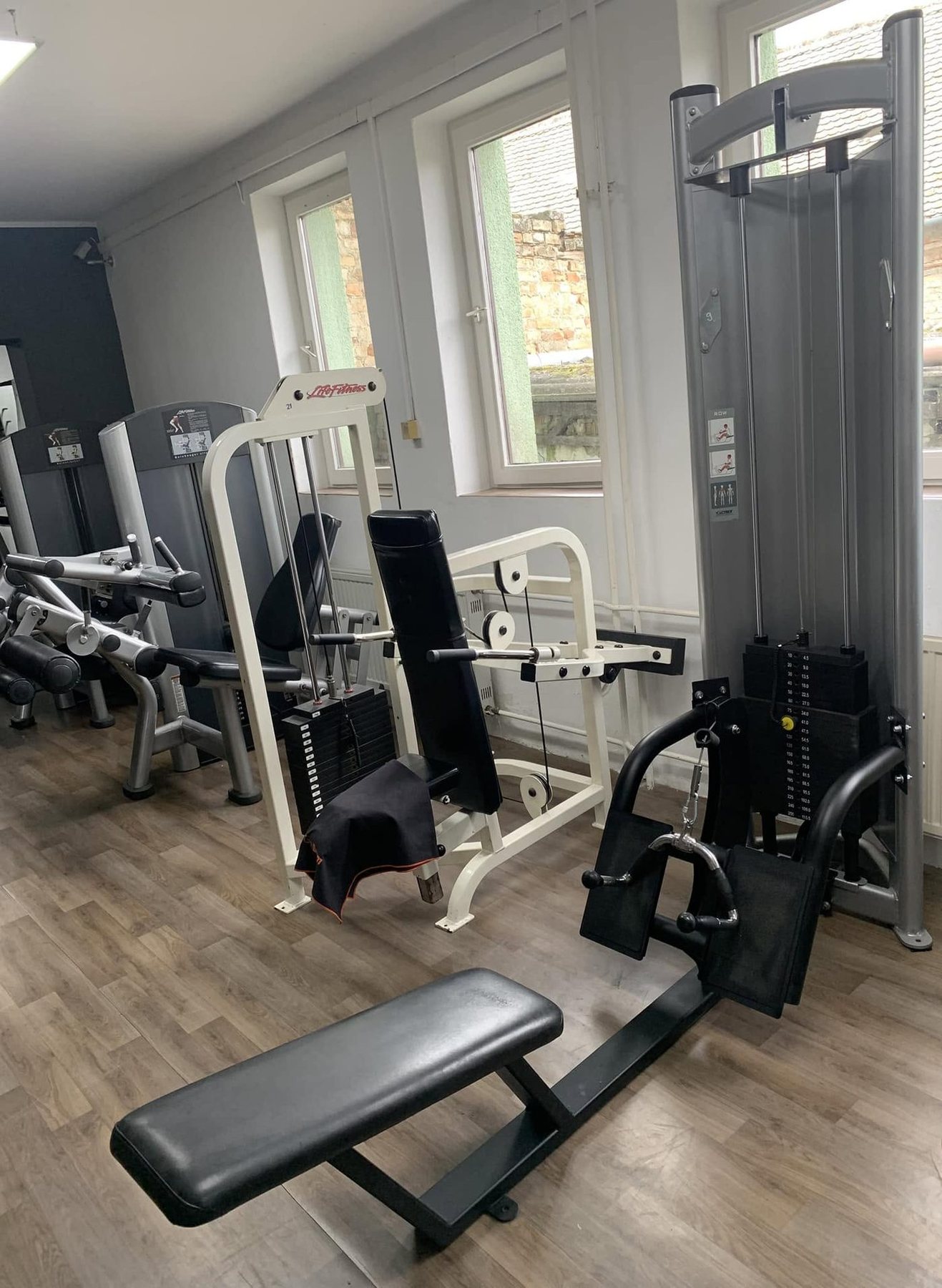 Erőnléti gép a Fit World Kalocsa teremben